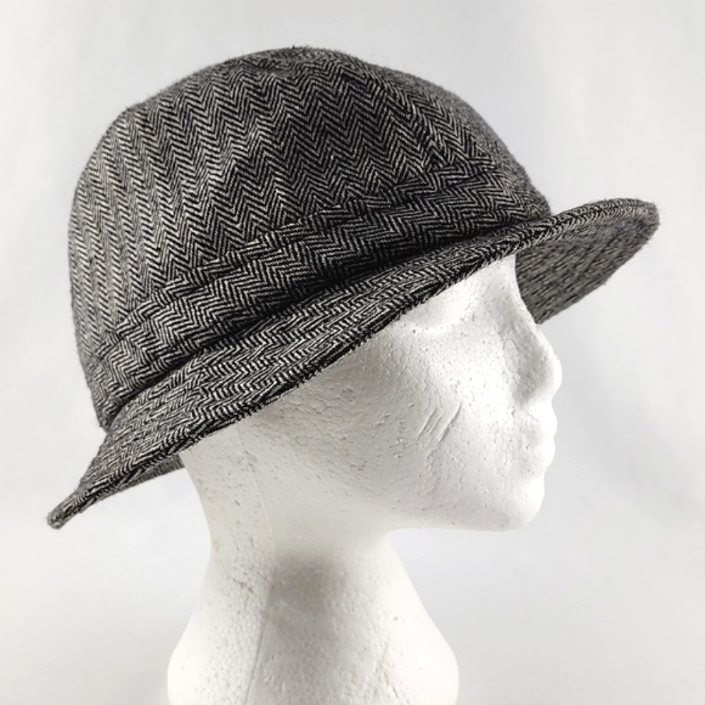 Togo Women's Wool Blend Black White  Herringbone Cream Rimmed Hat